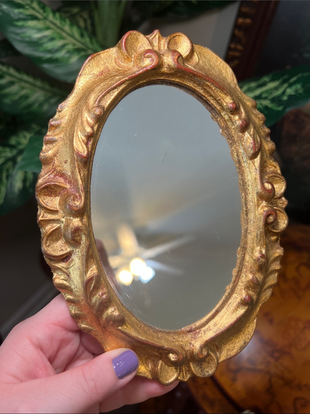 Vintage Florentine Rococo Made in Italy Gold Gilt Small Oval Accent Mirror